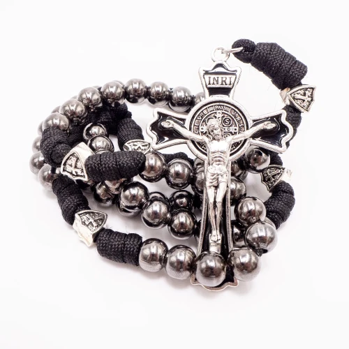 Wytrzymały czarny różaniec paracord